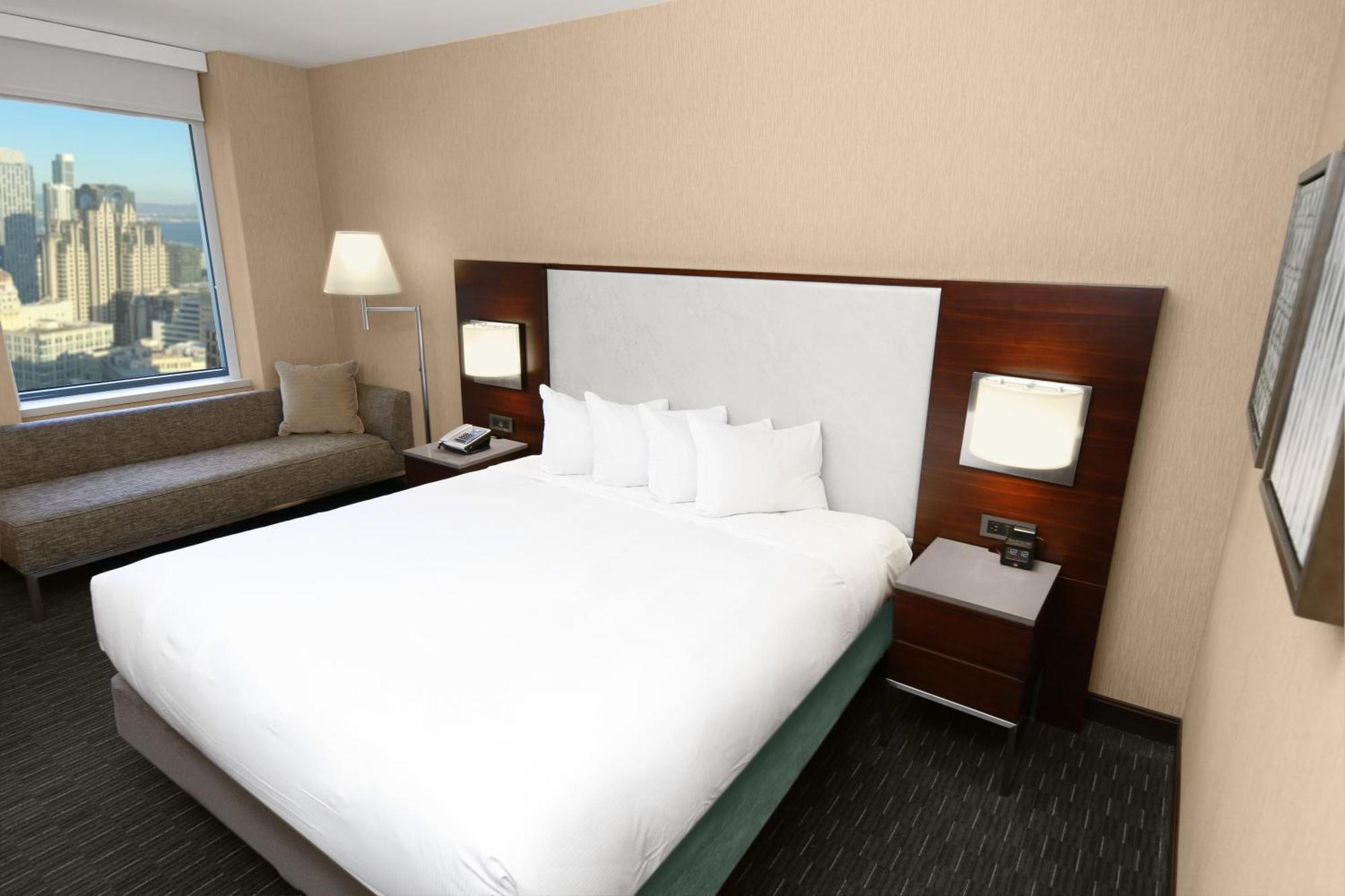 Hilton Union Square Hotel 4*